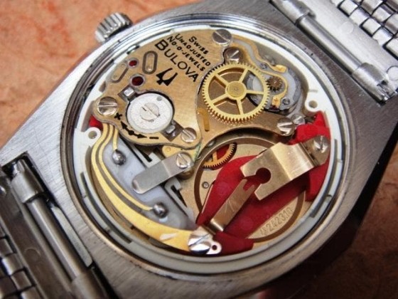 Perche L Orologio Si Mette A Sinistra