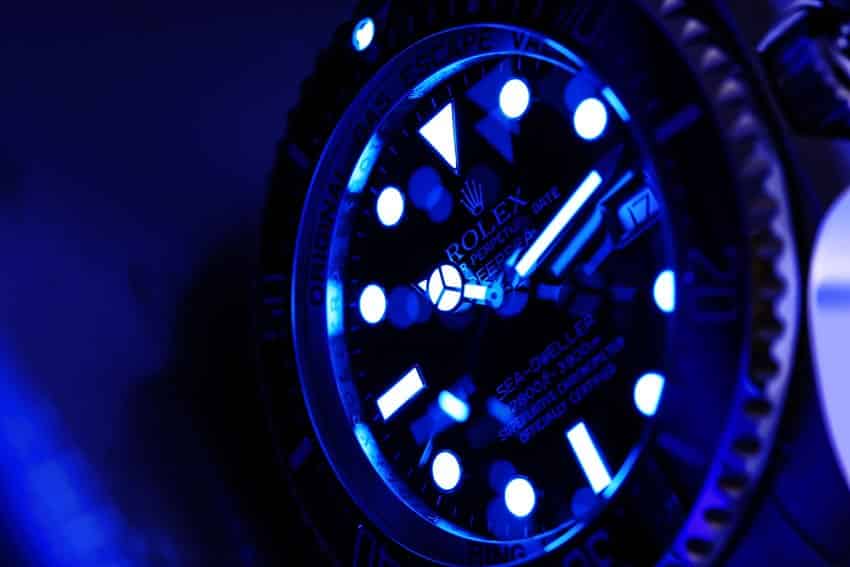 illuminazione notturna rolex deepsea