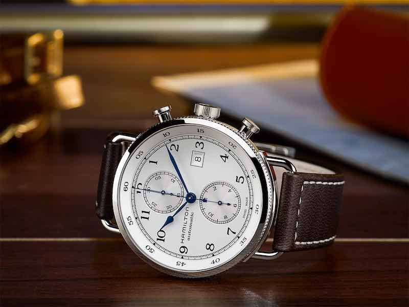 Khaki Navy Pioneer Auto Chrono H77706553
