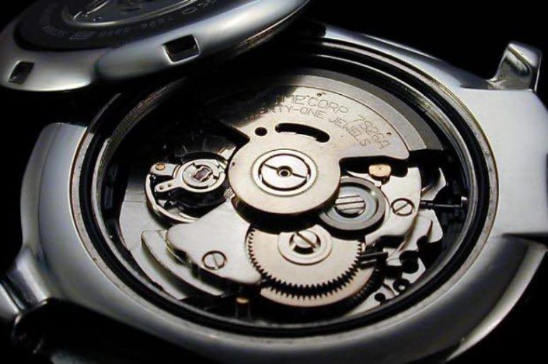 Calibro Seiko 7s26 - Seiko automatic 21 jewels | Recensioniorologi.it