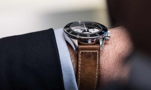 HEUER HERITAGE CALIBRE HEUER 02