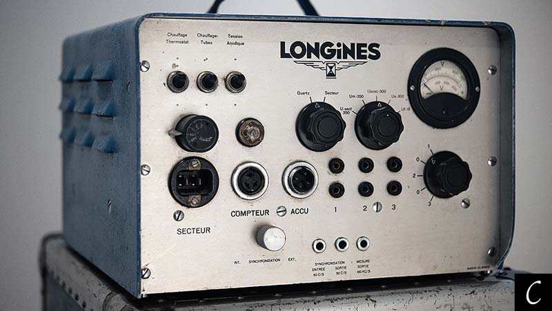Il Chronocinégines dotato, nel 1954, del primo orologio Longines al quarzo,