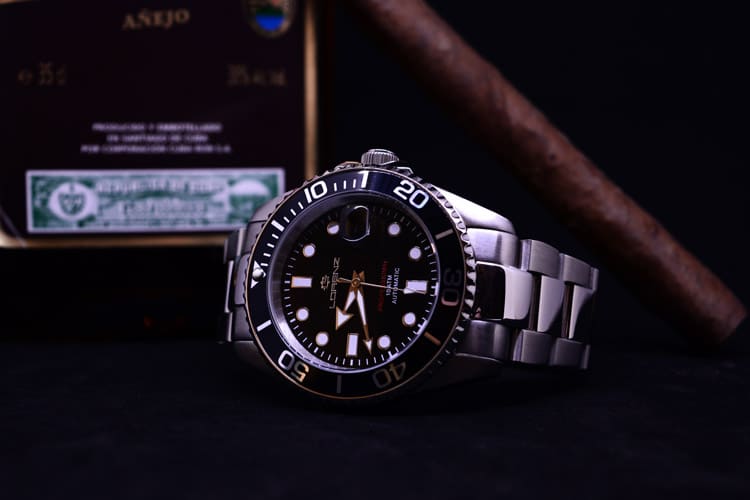 lorenz submariner