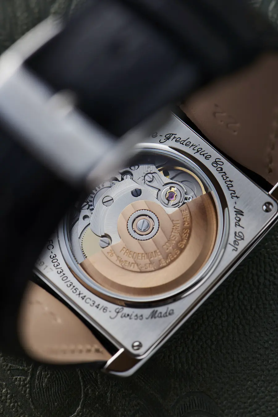 Movimento Frederique Constant Classics Carrée Automatic