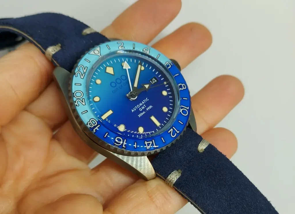 OOO - Out of Order® Watches Bomba Blu Automatic GMT (9)