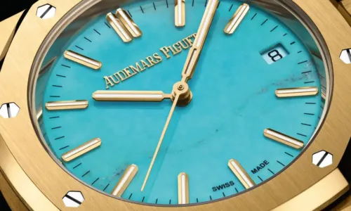 Audemars Piguet Royal Oak 37 mm in oro giallo e quadrante turchese