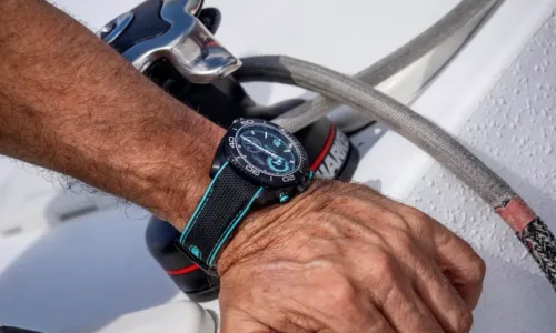 SEAMASTER PLANET OCEAN DEEP BLACK ETNZ EDITION