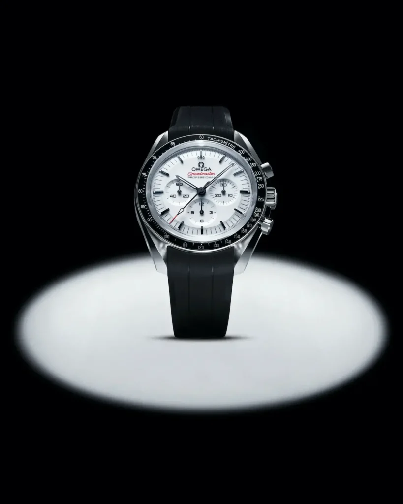 Omega Speedmaster Moonwatch con quadrate bianco