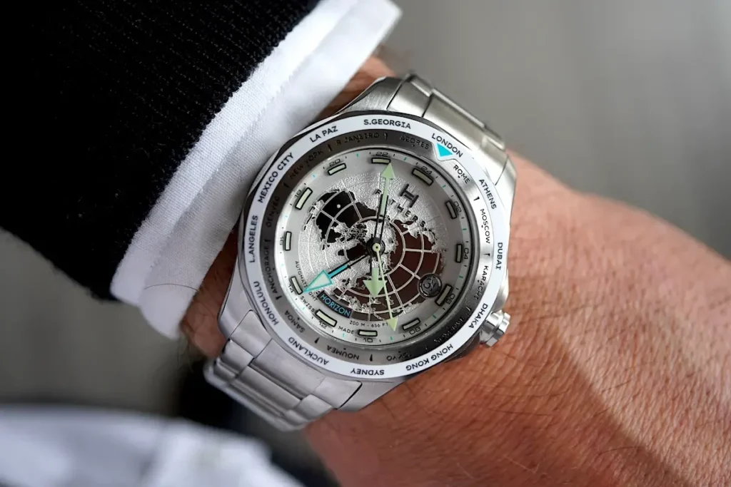 Fathers Watches Horizon Globetrotter