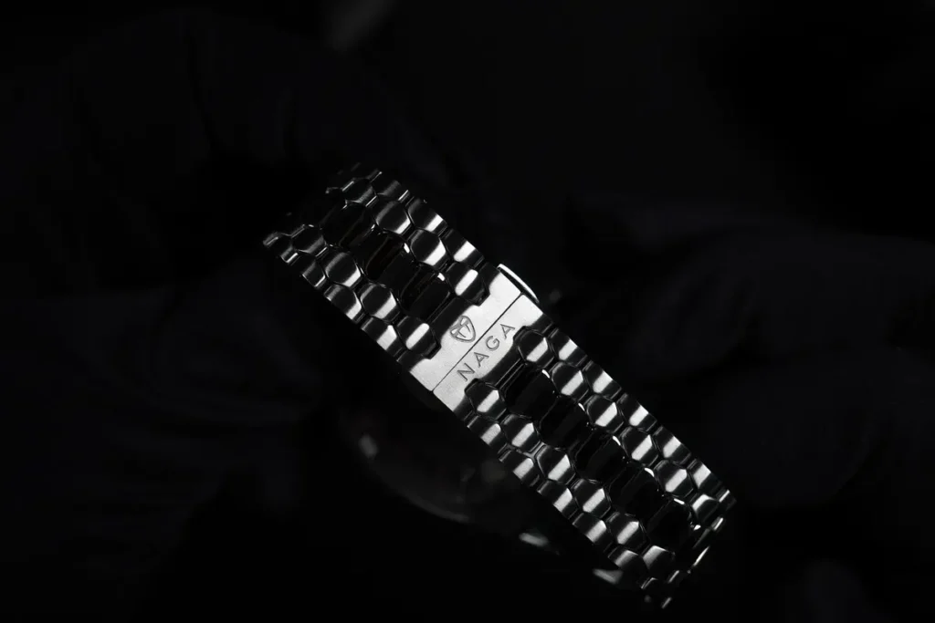 Naga 39mm