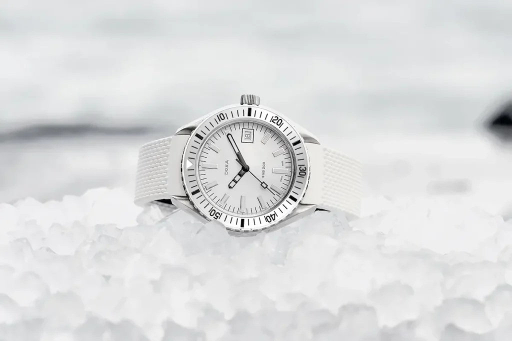 Doxa Sub 200 con ghiera in acciaio lucido