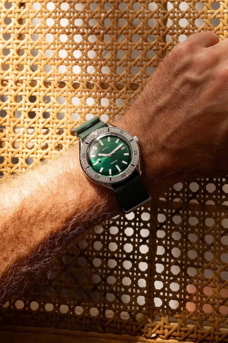 Doxa Sub 200 con ghiera in acciaio lucido