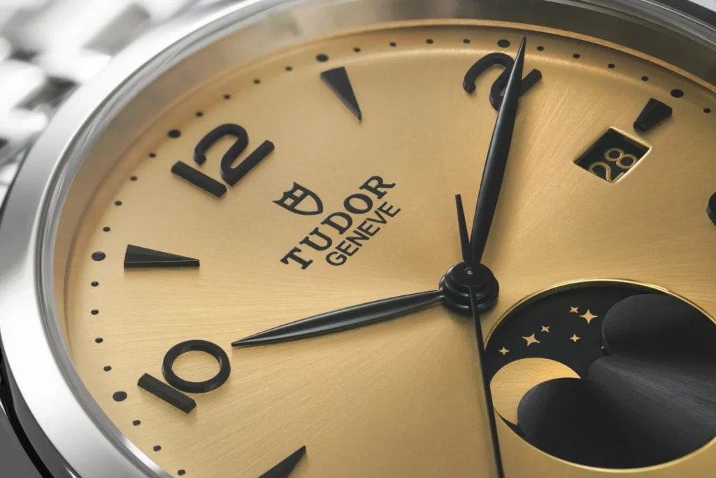 Tudor 1926 Luna