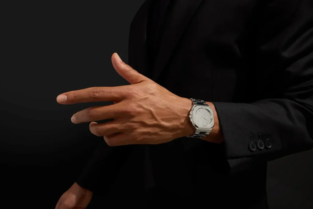 Bell & Ross BR-05 Grey Mirror Steel Bell & Ross BR-05 Grey Mirror Steel