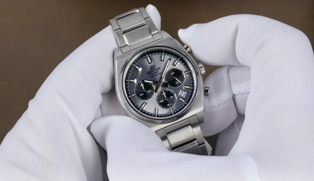 Casio EDIFICE EFB-730D Casio EDIFICE EFB-730D