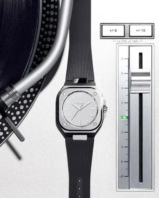 Bell & Ross BR-05 Grey Mirror Steel Bell & Ross BR-05 Grey Mirror Steel