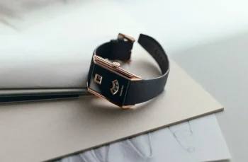 Audemars Piguet Neo Frame Jumping Hour