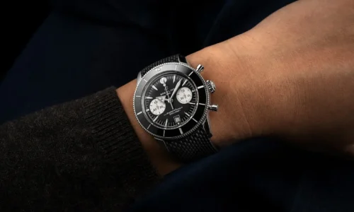 Breitling Superocean Heritage B01 42 reverse-panda